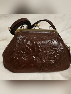 Patricia Nash Leather Rose Tooling Annie British Tan Cross Body